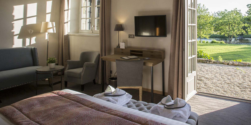 une des vues d'une chambre supérieure de l'hotel de l'Abbaye